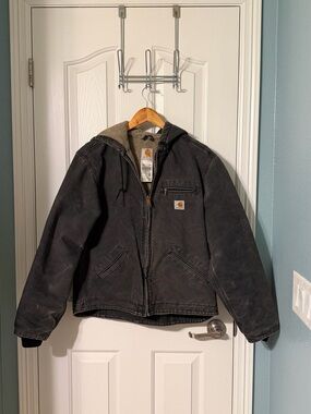 Faded Vintage Carhartt WJ141 Black Sherpa-Lined Jacket Women Size L Workwear